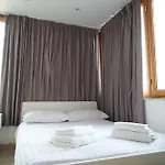 La Bella Vita Luxury Apartament And Travel Solution