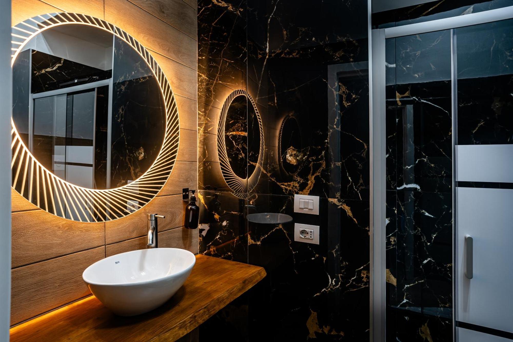 Gasthuis La Bella Luxury And Travel Solution *