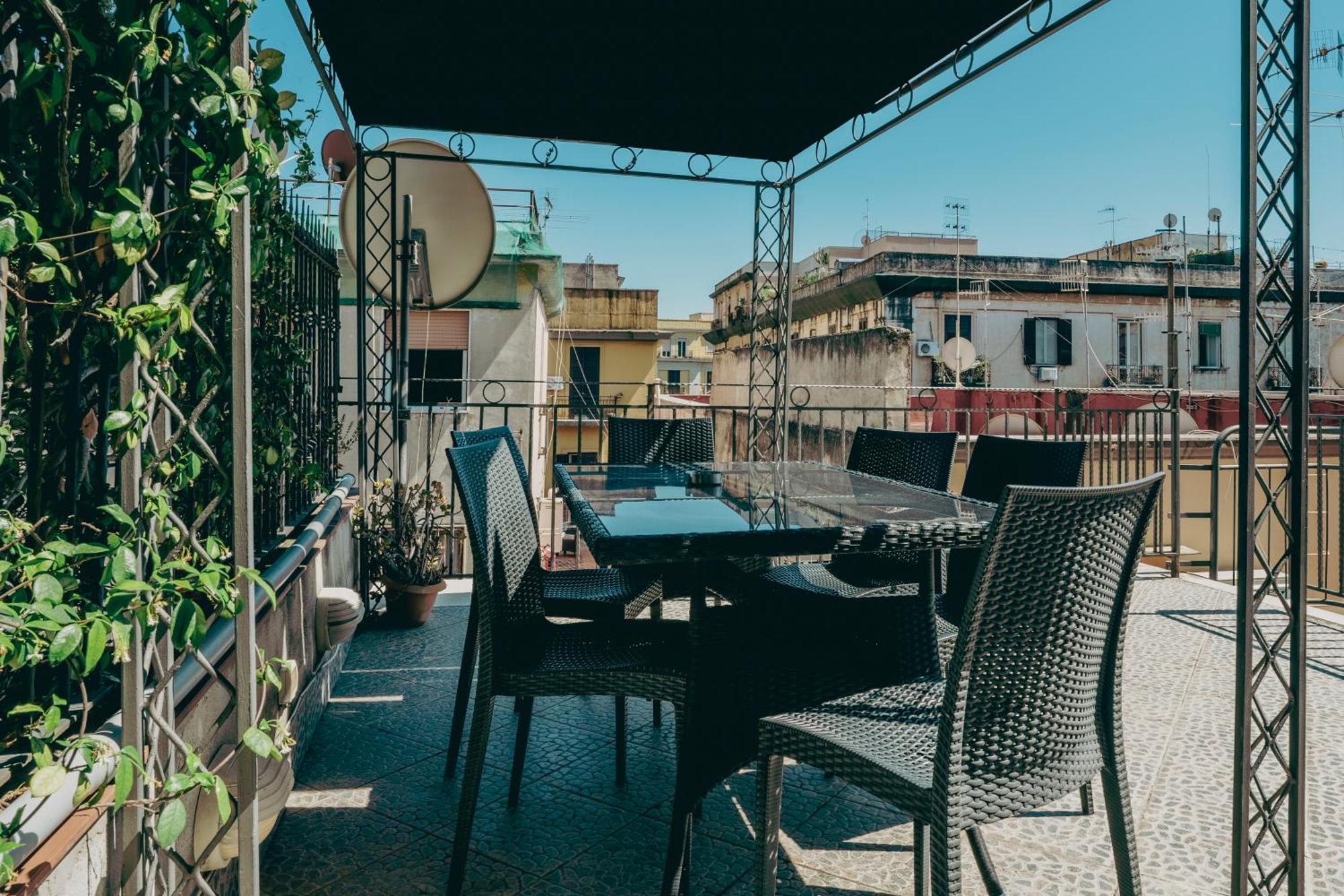 La Bella Luxury And Travel Solution Napels
